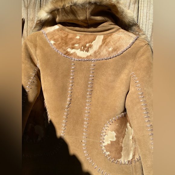 Shearling Lined Coat with Fur Trim - Picture 9 of 13